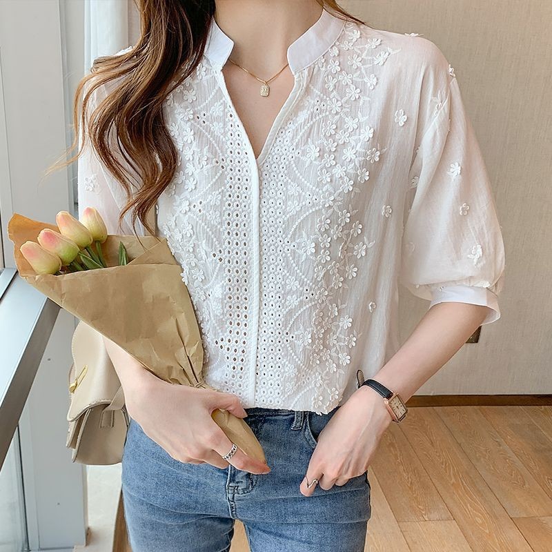 24HH124.12 - ÁO SƠ MI PHỐI REN HOA