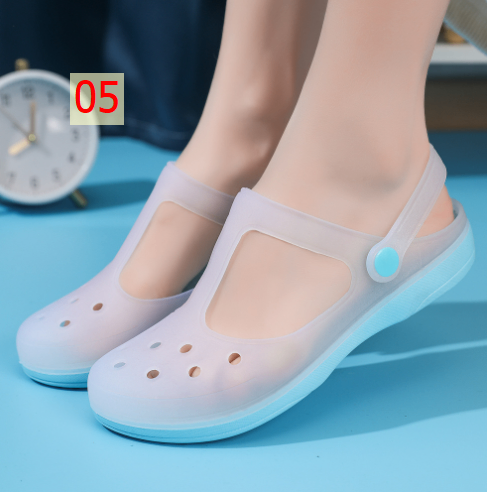 24HA124.06 - SỤC CROC CHỐNG TRƠN TRƯỢT