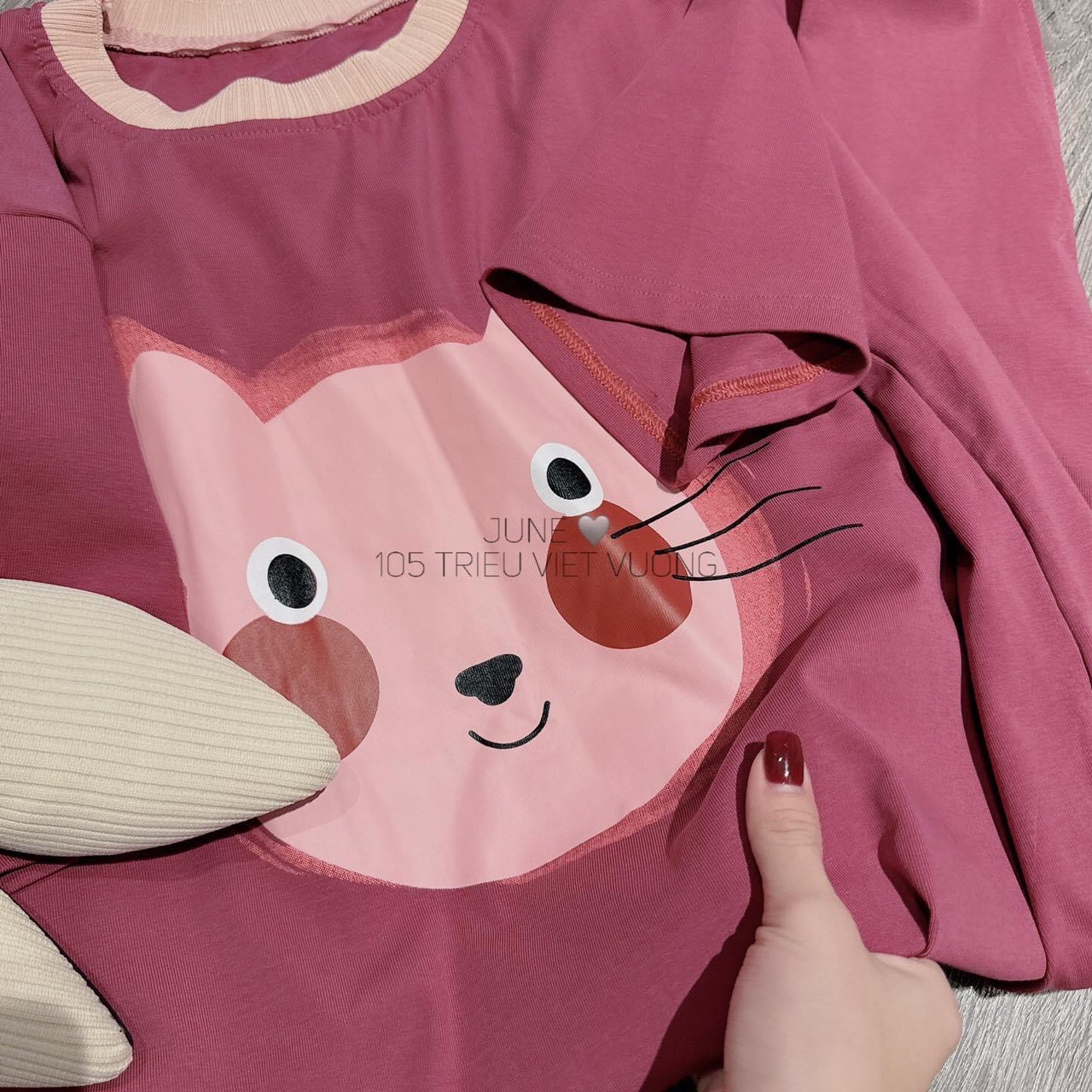 24HAVN02.164 - VÁY SUÔNG COTTON 4C HÓT 2 MÀU HỒNG GHI IN MÈO HÓT