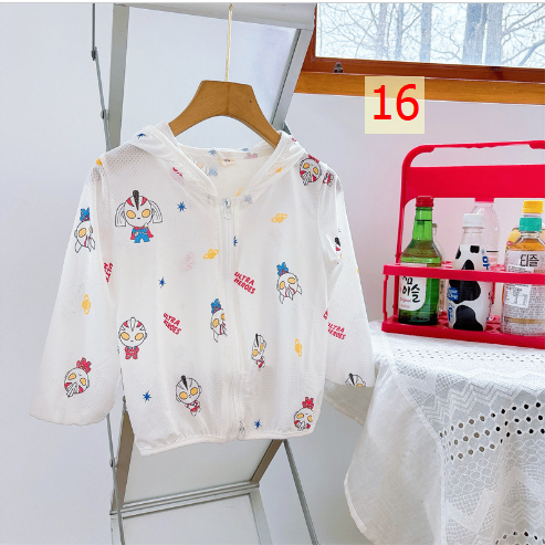 24HH194.09 - KHOÁC CHỐNG NẮNG LƯỚI HOẠT HÌNH