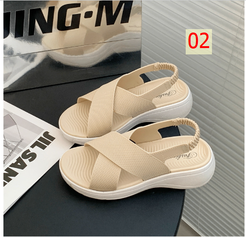24HH244.08 - DÉP NHỰA MỀM ĐẾ BÁNH MÌ