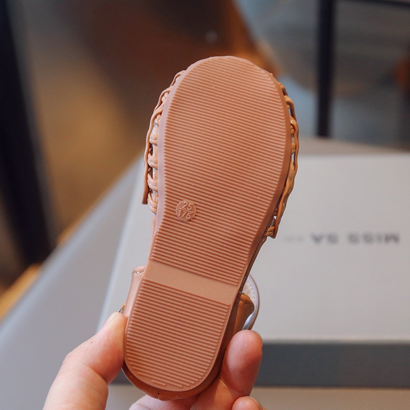 24HA284.15 - SANDAL RỌ LỖ BÉ GÁI