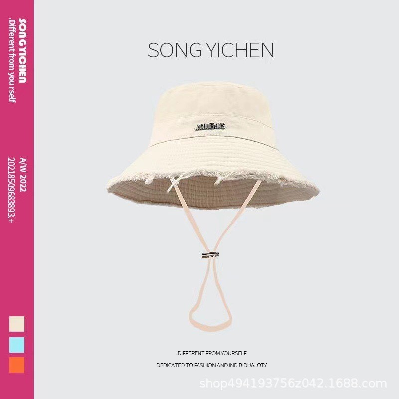 24HA55.16 - MŨ JACQUEMUS.