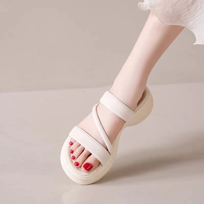 24HA95.04 - SANDAL BÁNH MÌ NỮ