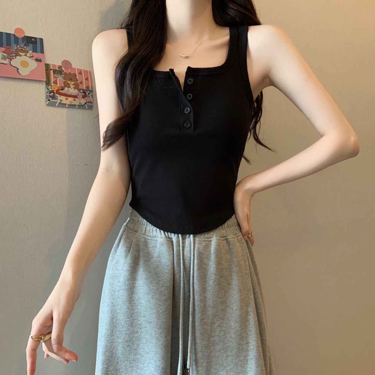 24HH115.03 - ÁO CROPTOP KÈM ĐỆM NGỰC