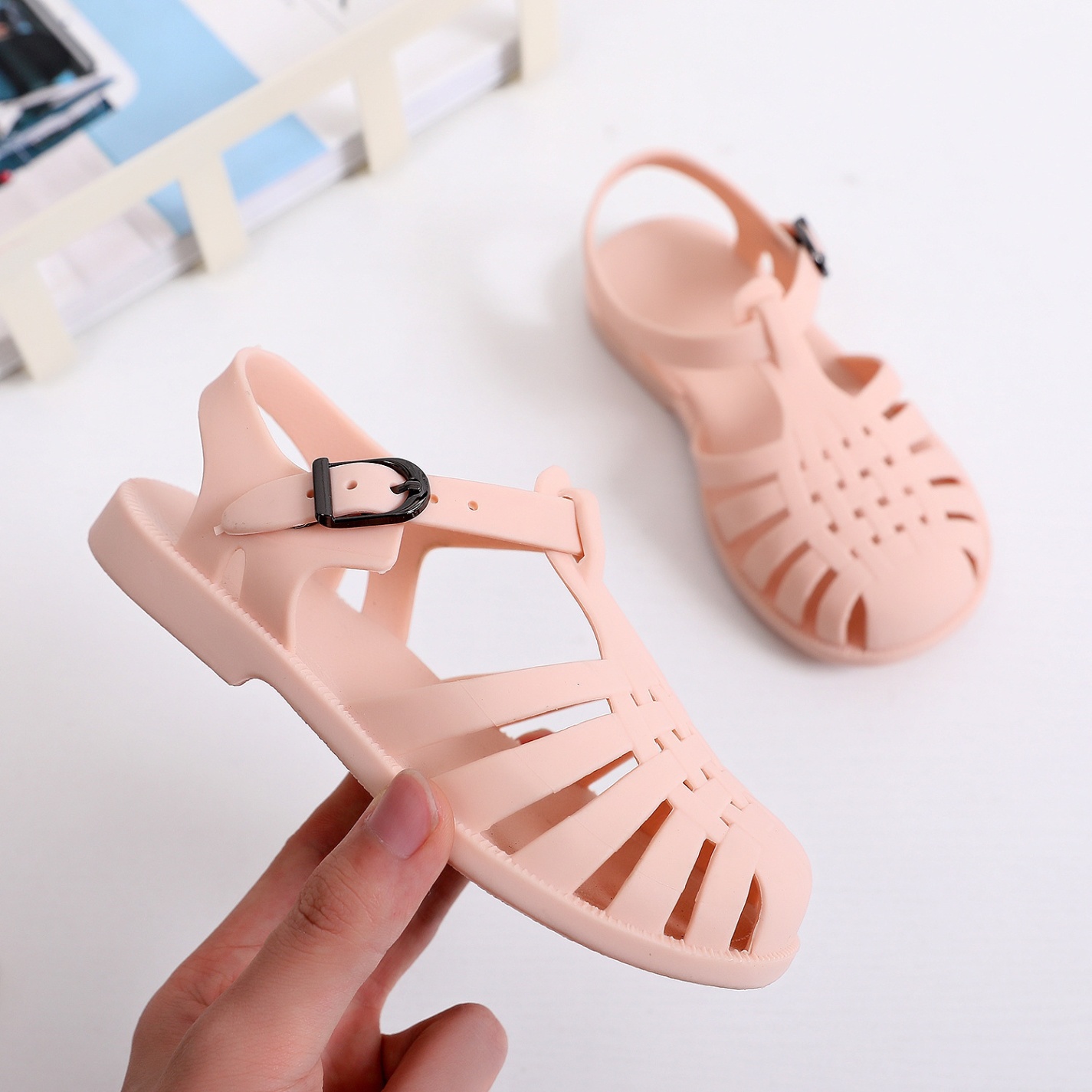 24HA115.01 - SANDAL CHỐNG TRƠN TRƯỢT CHO BÉ
