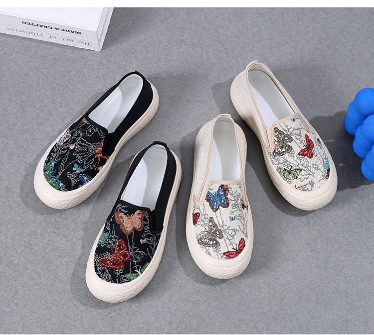 24HA145.06 - SLIPON HOẠ TIẾT