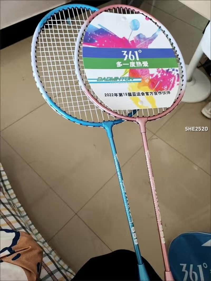 24HA185.29 - VỢT CẦU LÔNG HÃNG 361
