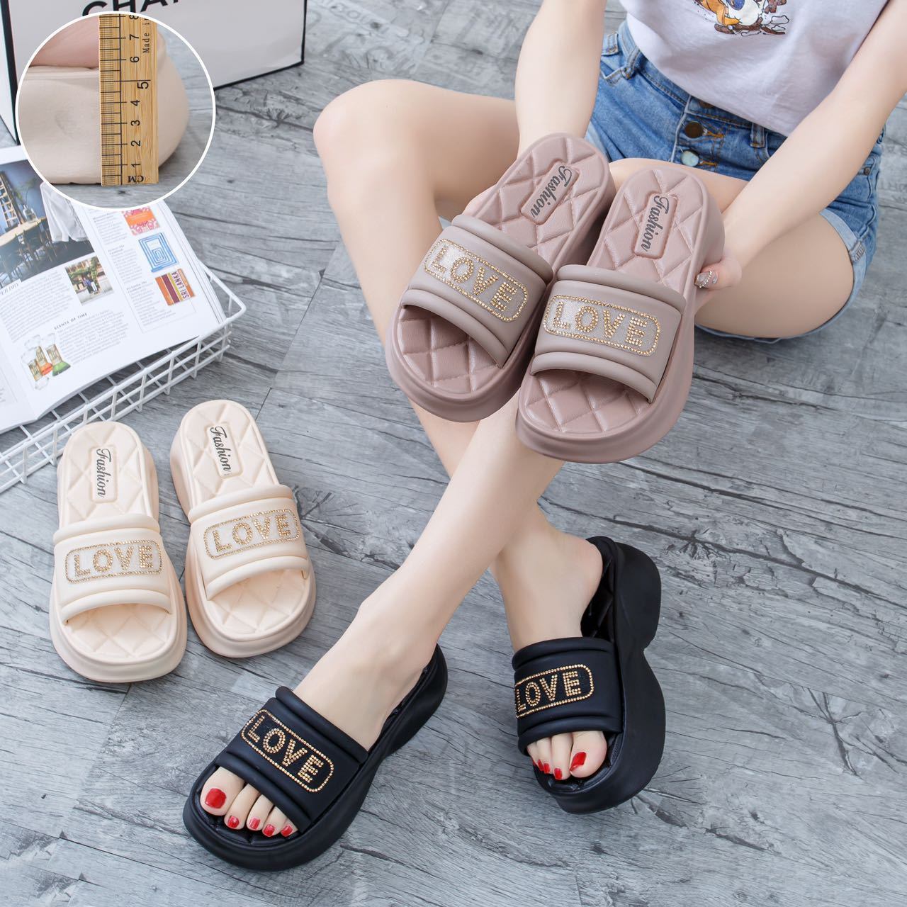 24HA185.19 - DÉP ĐẾ DÀY LOVE KUTE