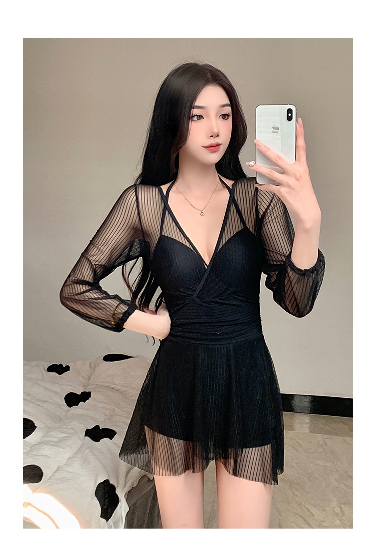 24HA225.02 - ĐỒ BƠI DÀI TAY CHO NỮ