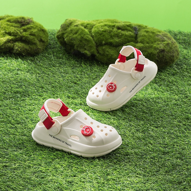 24HA47.16 - SỤC CROCS CHO BÉ YÊU