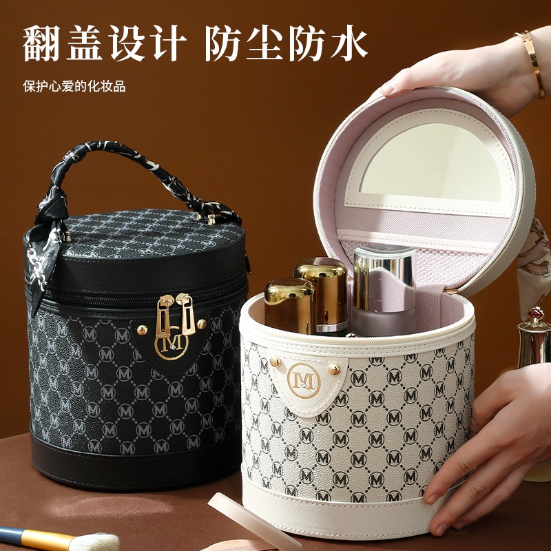 24HH285.01 - TÚI ĐỰNG MỸ PHẨM