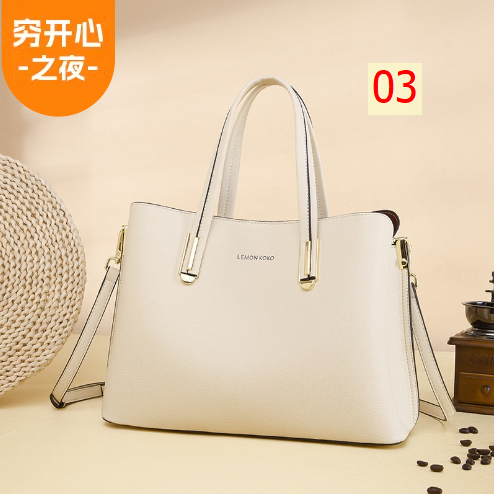 24HA305.17 - TÚI XÁCH DA MỀM CAO CẤP