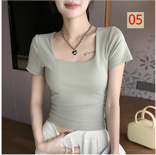24HH16.04 - ÁO NỮ CỔ VUÔNG