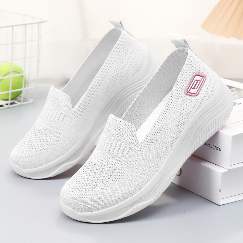24HH16.23 - SLIPON VẢI NỮ