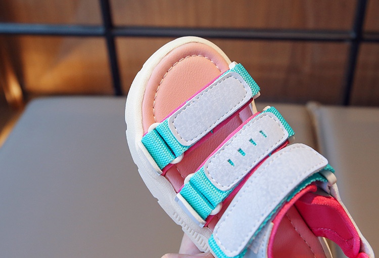 24HH36.15 - DÉP SANDAL 3 QUAI CHO BÉ