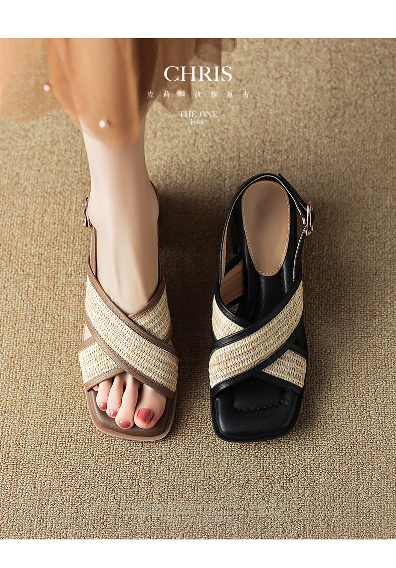 24HA86.27 - SANDAL GÓT VUÔNG QUAI CHÉO NỮ