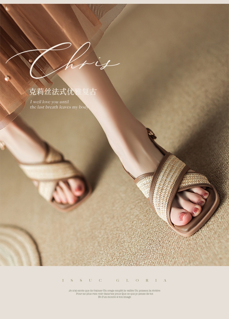 24HA86.27 - SANDAL GÓT VUÔNG QUAI CHÉO NỮ