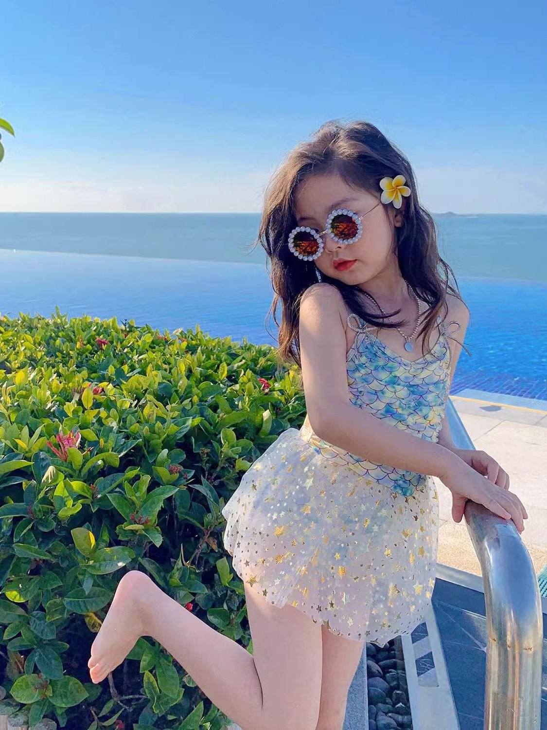 24HA96.27 - SET BIKINI TIÊN CÁ BÉ GÁI KÈM MŨ