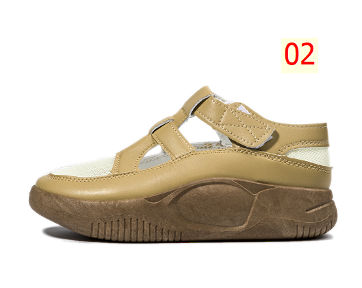 24HA156.25 - GIÀY VELCRO RỖNG LỖ CHO NỮ