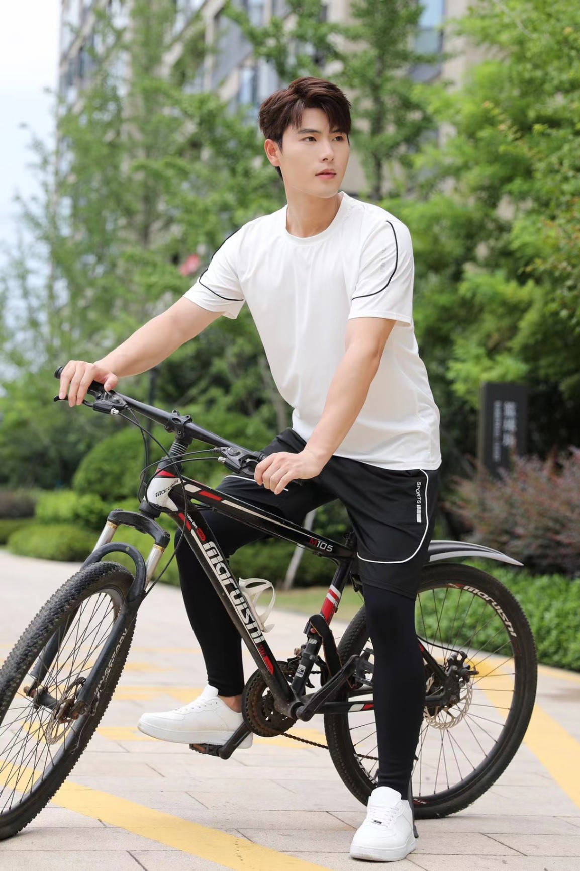 24HA156.31 - BỘ THỂ THAO SPORT NAM 2 MÀU