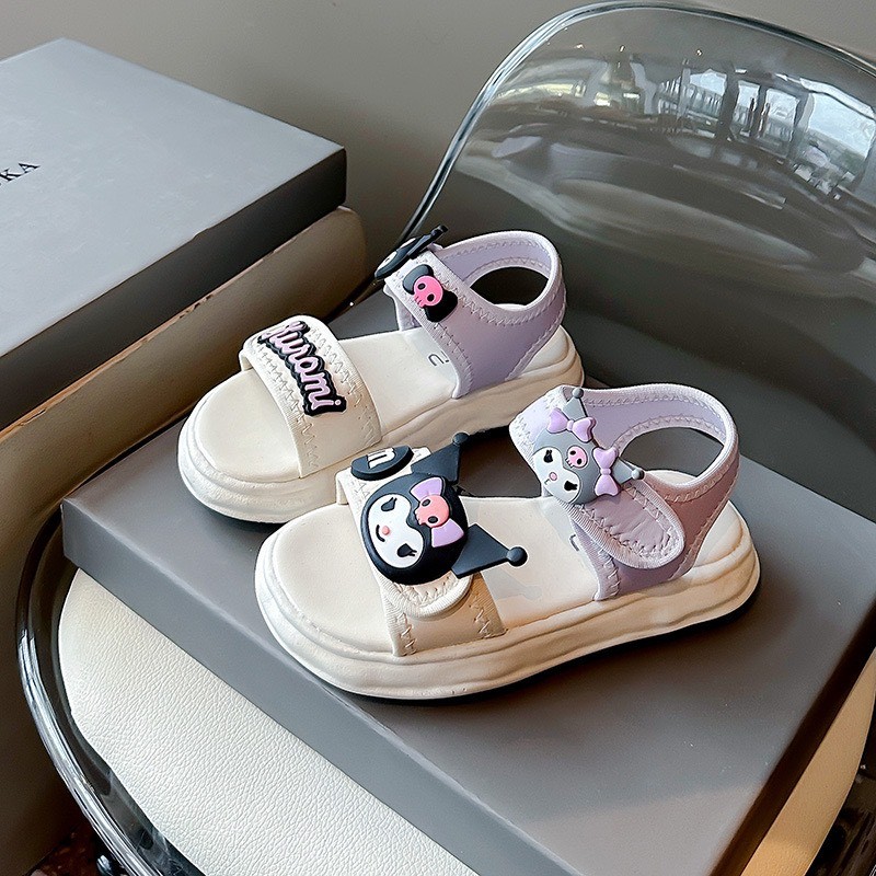 24HA216.08 - SANDAL KUROMI BÉ GÁI