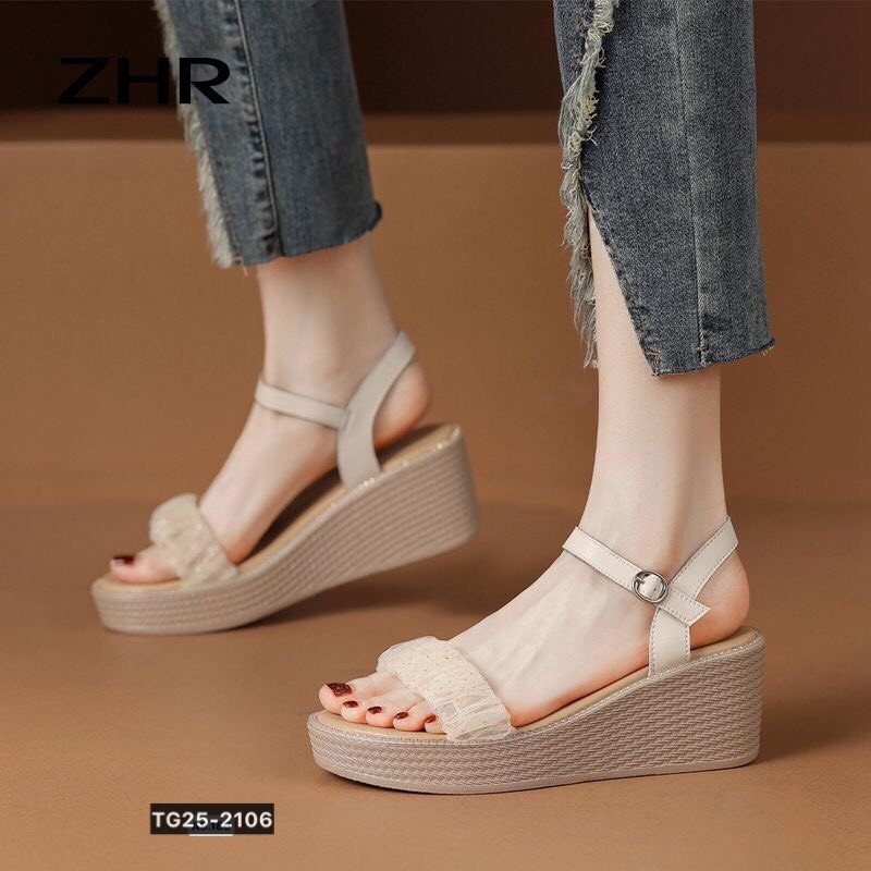 24HA216.25 - SANDAL ĐẾ XUỒNG NHÀ ZHR