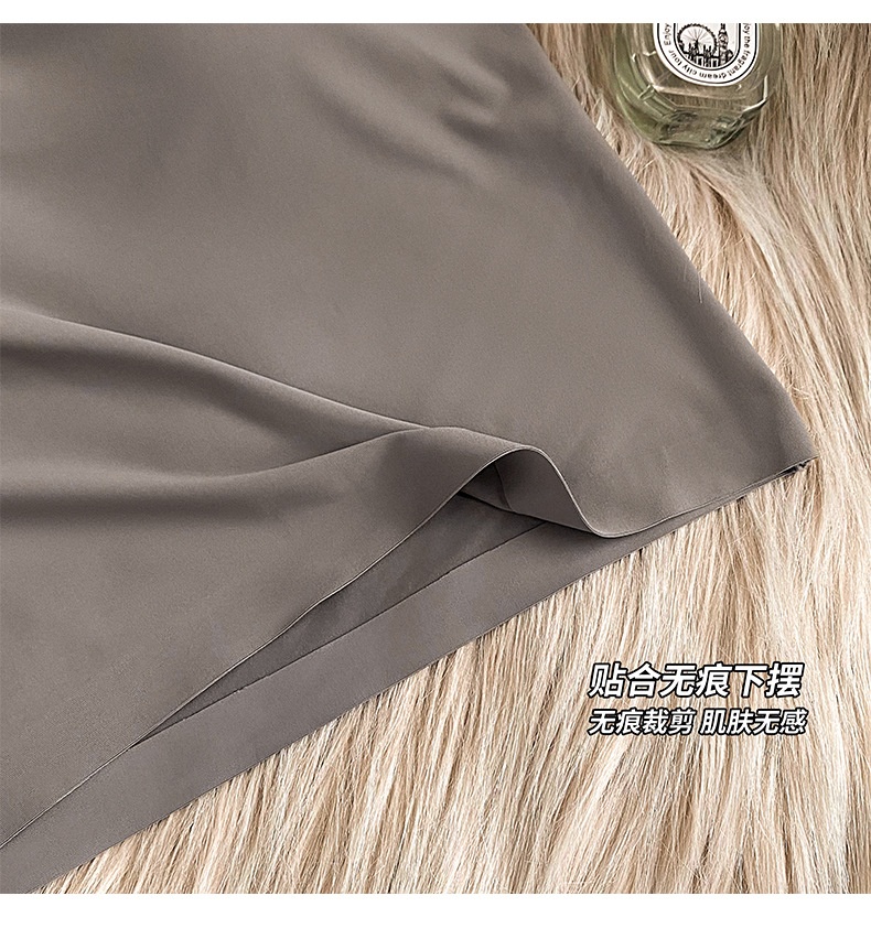 24HA256.08 - ÁO ỐNG 2 DÂY KÈM BRA HÃNG BONAS