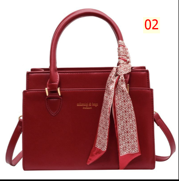 24HA296.02 - TÚI XÁCH NỮ HÃNG CATHLEEN