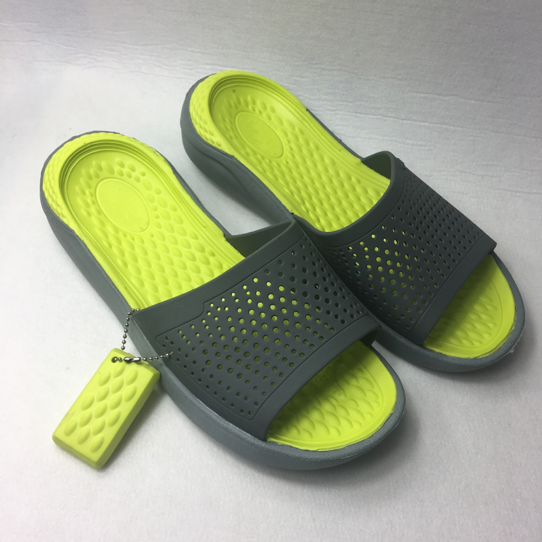 24HA306.17 - DÉP CROCS XUẤT LITERIDE