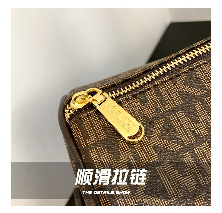 24HA306.27 - TÚI DU LỊCH IMJK