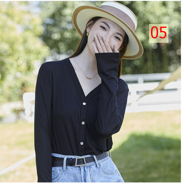 24HA47.11 - ÁO KHOÁC MỎNG