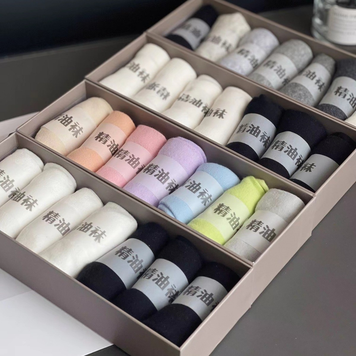 24HA117.35 - SET 7 ĐÔI TẤT NAM NỮ TINH DẦU NGUYÊN CHẤT MACHUCHI