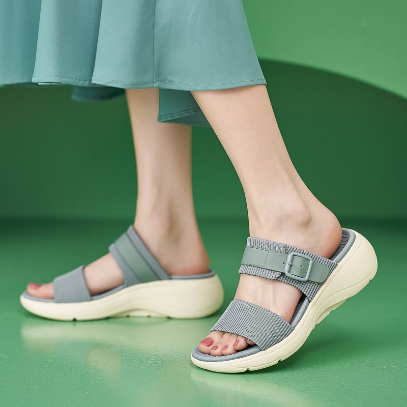 24HA127.05 - SANDAL CHUN SIKETU