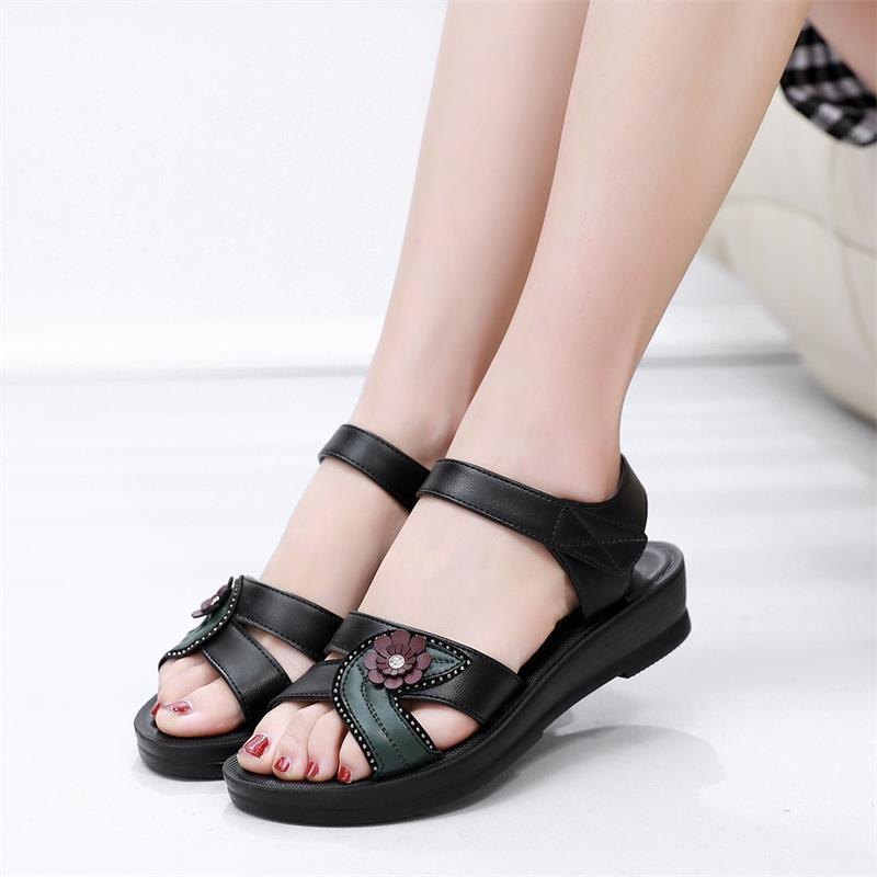 24HA157.21 - SANDAL CHO BÀ CHO MẸ