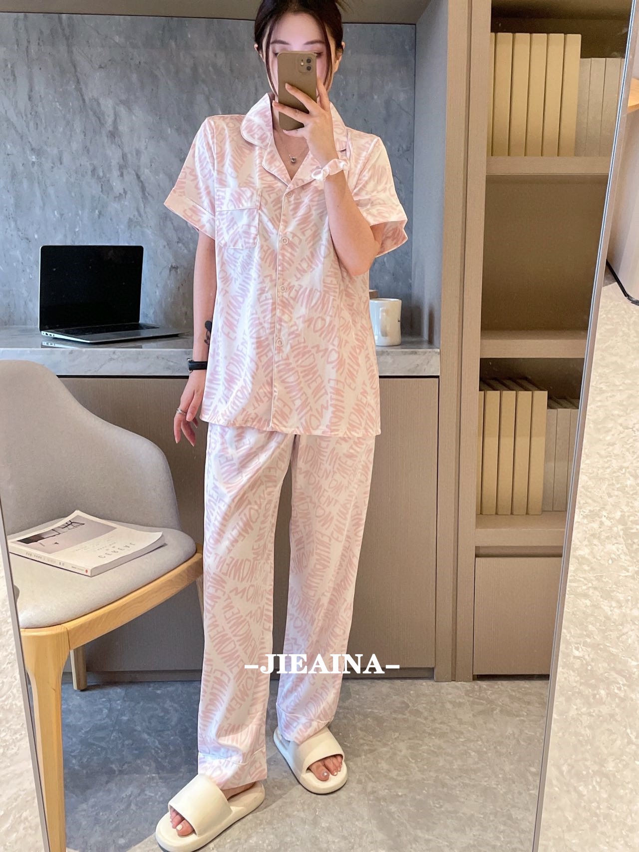 24HA167.03 - BỘ LỤA QUẦN DÀI NHÀ JIEAINAIN
