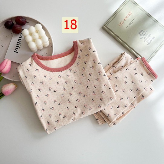 24HA197.24 - BỘ AMBB MẶC NHÀ CHO BÉ