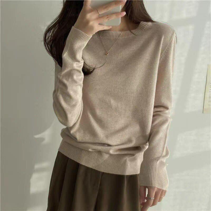 24HA217.19 - ÁO LEN UNIQLO
