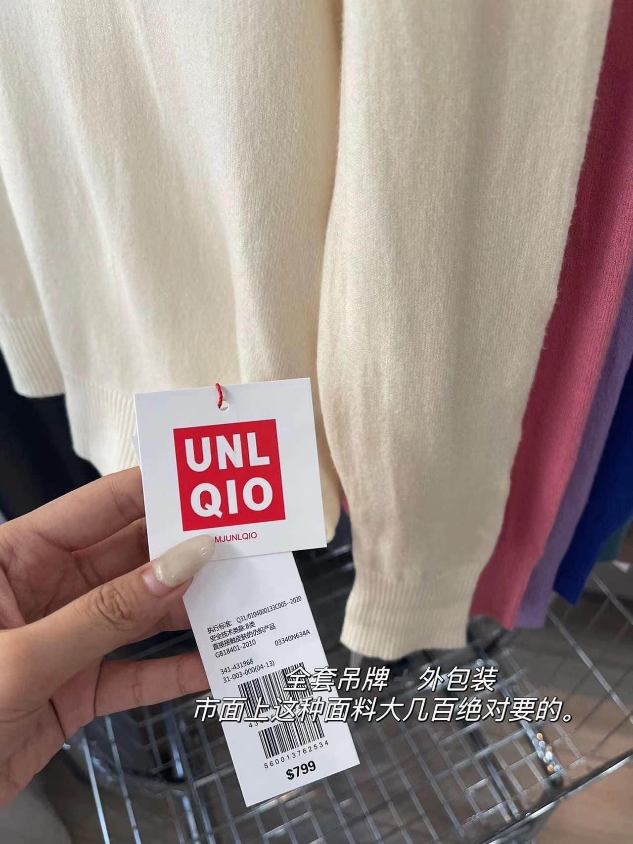 24HA217.19 - ÁO LEN UNIQLO