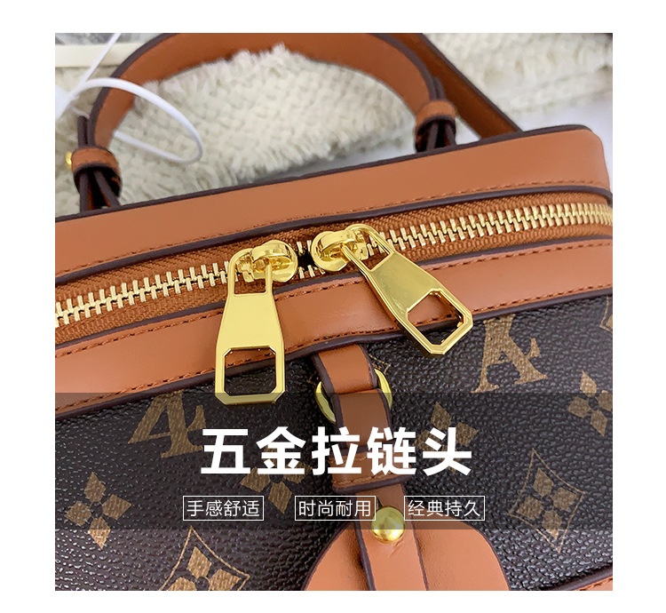 24HA217.29 - TÚI CỐP CHO NỮ