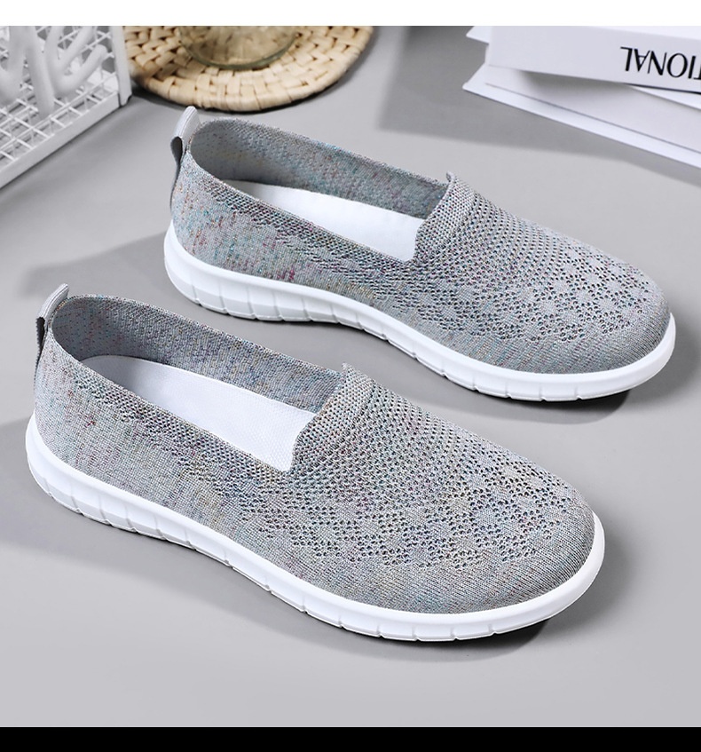 24HA227.18 - GIÀY VẢI SLIPON TRUNG NIÊN THOÁNG KHÍ