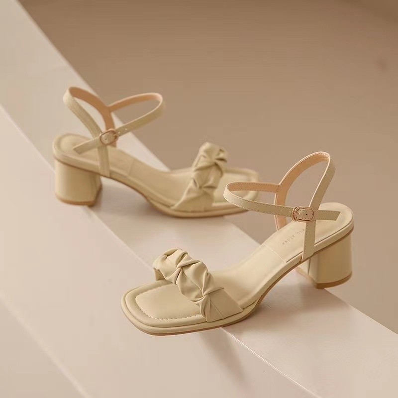 24HA227.03 - SANDAL BASIC 2 MÀU CHO NỮ