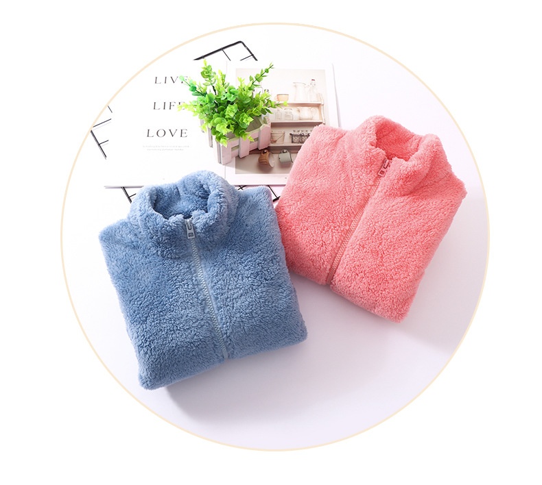 24HA227.05 - ÁO LÔNG CỪU MAMDADKIDS