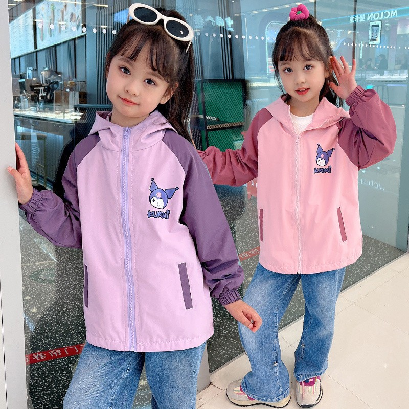 24HA257.29 - ÁO KHOÁC GIÓ KUROMI SIZE ĐẠI BÉ GÁI