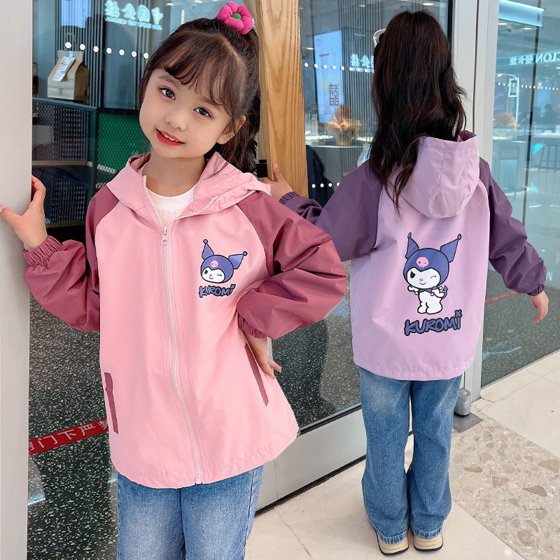 24HA257.29 - ÁO KHOÁC GIÓ KUROMI SIZE ĐẠI BÉ GÁI