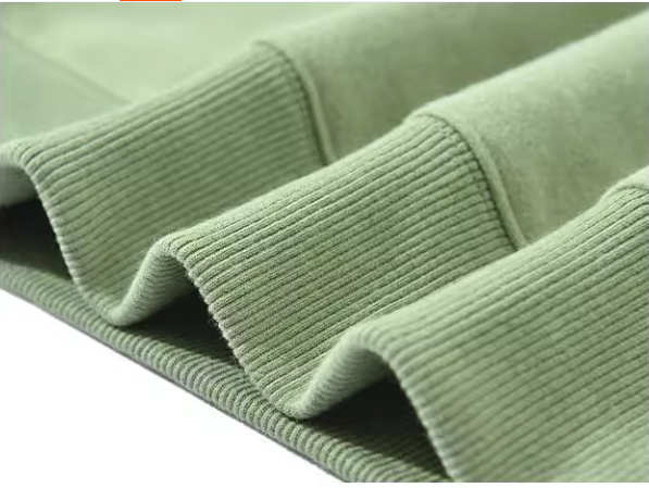 24HA277.22 - ÁO NỈ ẤM CÓ MŨ DESSU