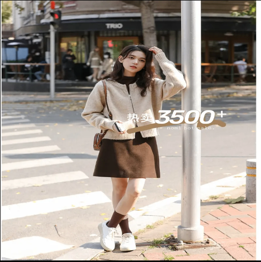 24HA287.30 - ÁO LEN CACHE NỮ