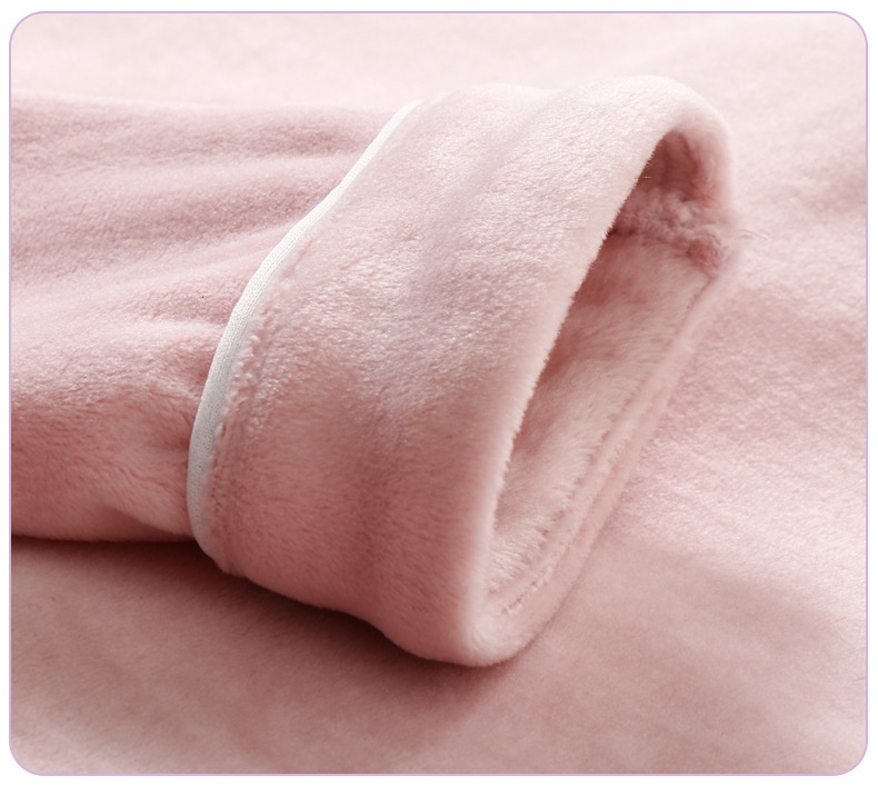 24HA317.14 - BỘ PIZAMA NHUNG MAMDADKIDS MẸ CON