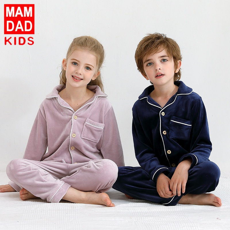 24HA317.14 - BỘ PIZAMA NHUNG MAMDADKIDS MẸ CON