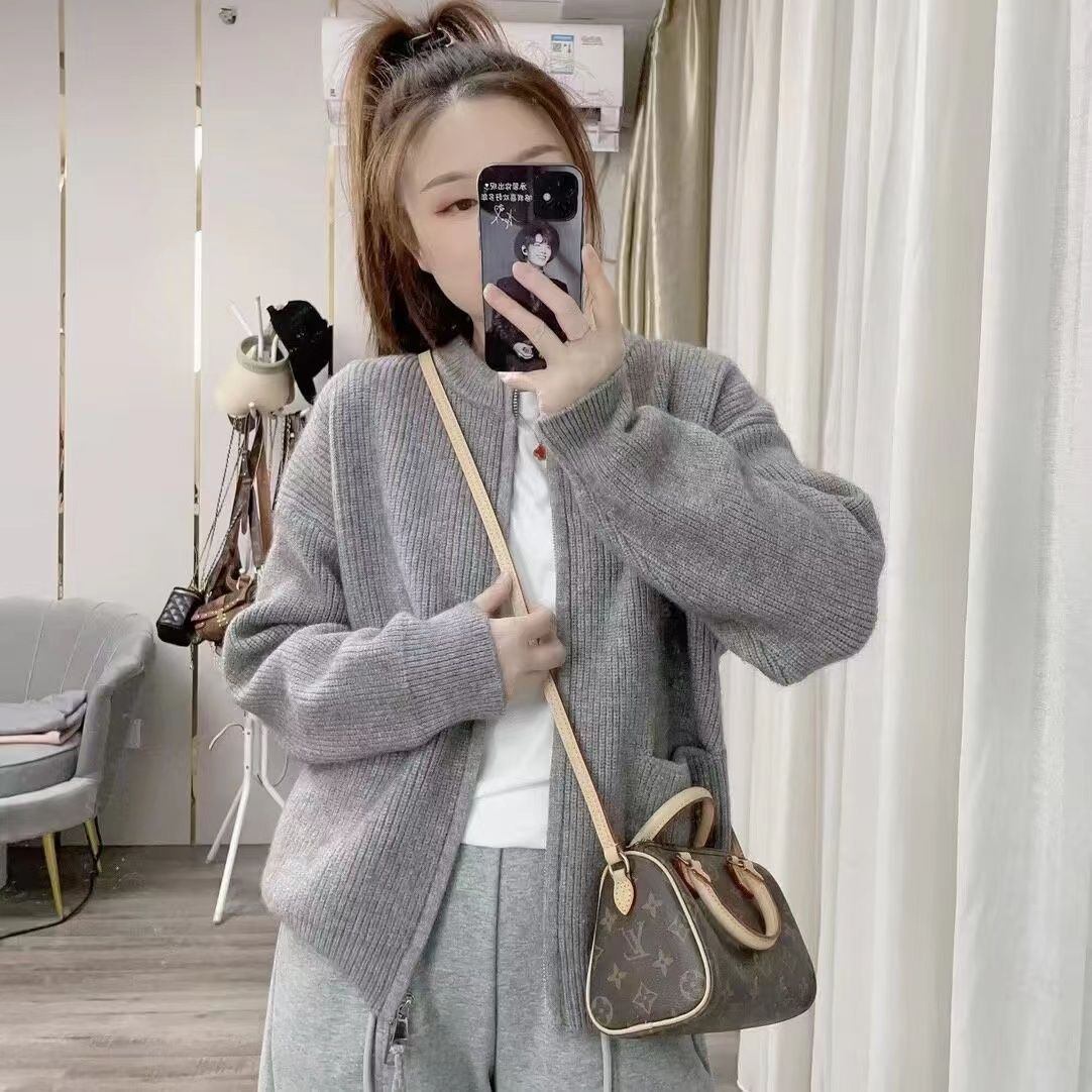 24HA38.25 - ÁO KHOÁC LEN CARDIGAN